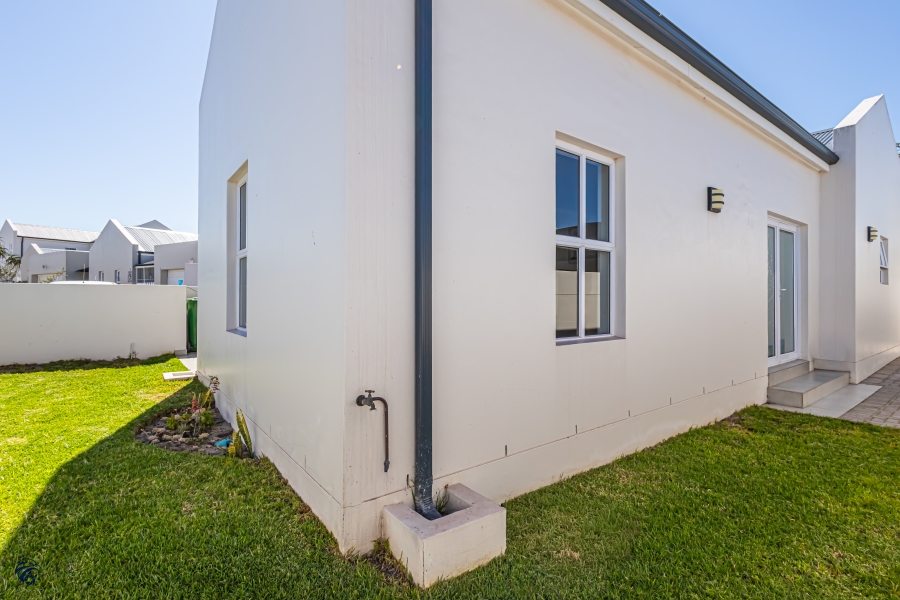 3 Bedroom Property for Sale in Villa Diamante Western Cape